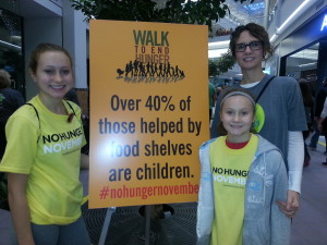 Volunteer and Community Outreach Director; Meals on Wheels Coordinator Stephanie and family at the 2015 Walk to End Hunger Thanksgiving Day.